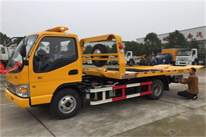 思茅哪里有拖车服务